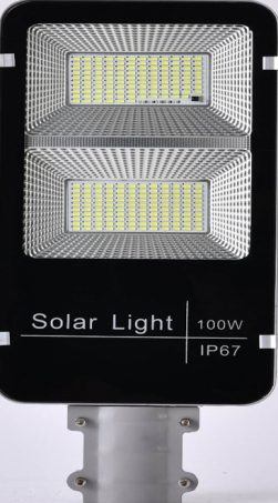 đèn năng lượng mặt trời 100w